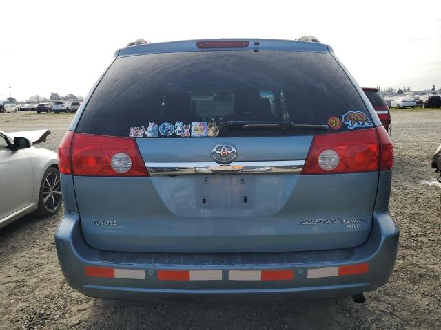 Photo 5 VIN: 5TDBK22C08S011692 - TOYOTA SIENNA XLE 