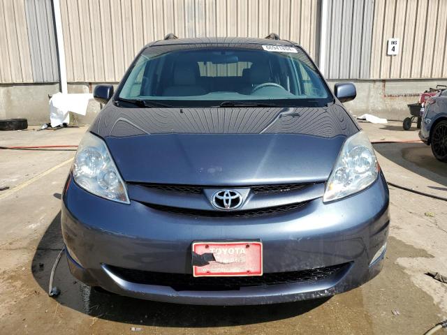 Photo 4 VIN: 5TDBK22C09S023780 - TOYOTA SIENNA XLE 