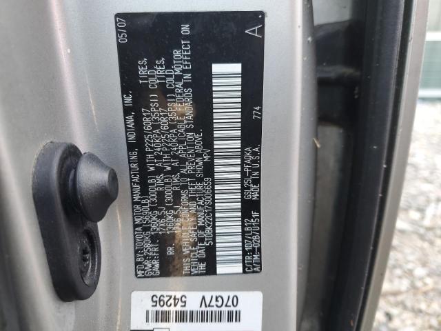 Photo 12 VIN: 5TDBK22C17S006659 - TOYOTA SIENNA XLE 