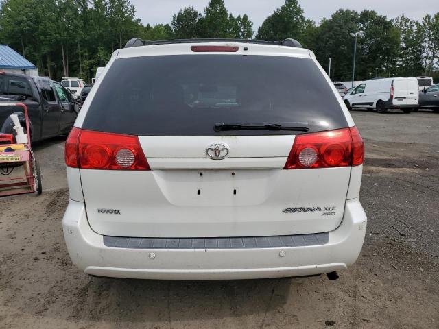 Photo 5 VIN: 5TDBK22C19S024968 - TOYOTA SIENNA XLE 