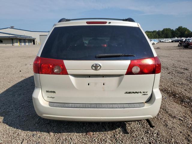 Photo 5 VIN: 5TDBK22C27S007657 - TOYOTA SIENNA 4X4 