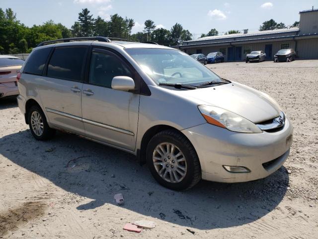 Photo 3 VIN: 5TDBK22C28S018014 - TOYOTA SIENNA XLE 