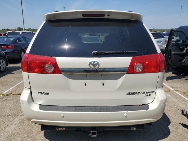 Photo 5 VIN: 5TDBK22C48S013834 - TOYOTA SIENNA XLE 