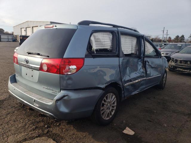 Photo 2 VIN: 5TDBK22C58S008996 - TOYOTA SIENNA XLE 