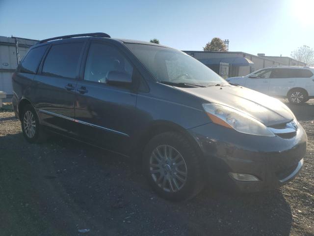 Photo 3 VIN: 5TDBK22C58S019366 - TOYOTA SIENNA XLE 