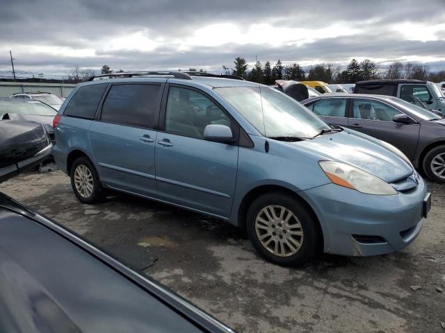 Photo 3 VIN: 5TDBK22C58S020601 - TOYOTA SIENNA XLE 