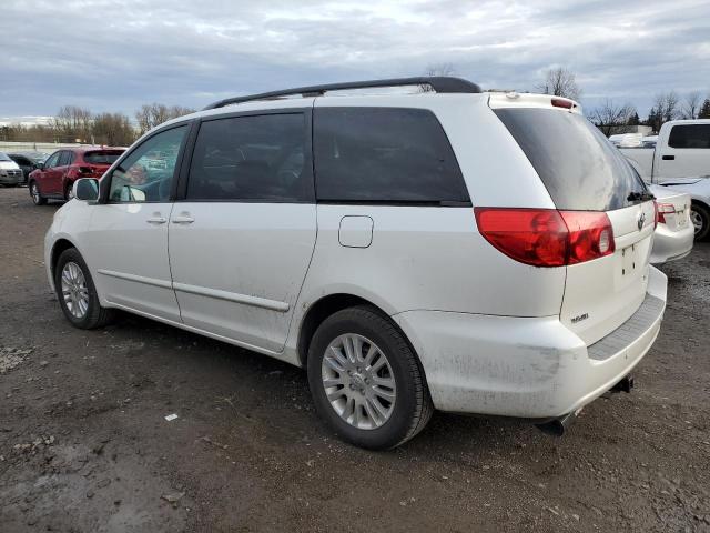 Photo 1 VIN: 5TDBK22C67S007225 - TOYOTA SIENNA XLE 