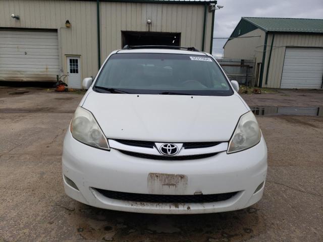 Photo 4 VIN: 5TDBK22C87S000888 - TOYOTA SIENNA XLE 