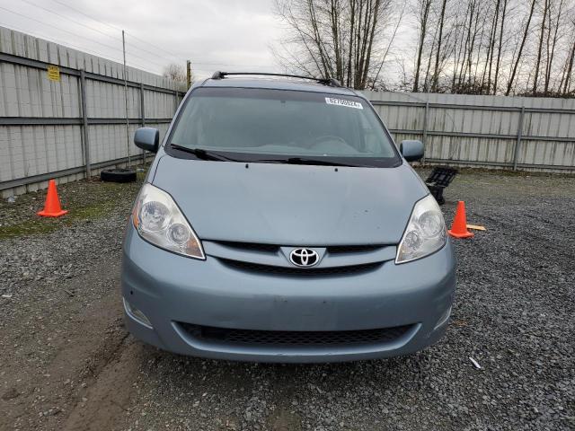 Photo 4 VIN: 5TDBK22C87S003046 - TOYOTA SIENNA XLE 