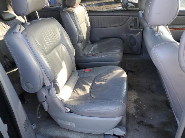 Photo 10 VIN: 5TDBK22C88S010211 - TOYOTA SIENNA XLE 