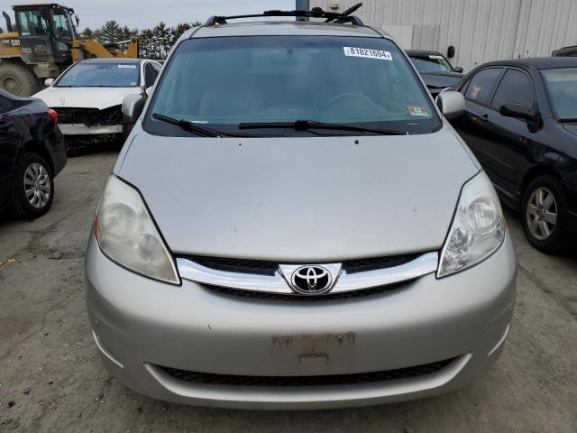 Photo 4 VIN: 5TDBK22C89S025258 - TOYOTA SIENNA XLE 