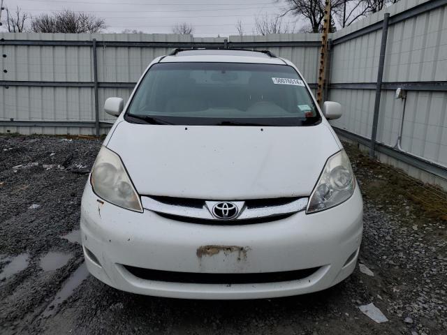 Photo 4 VIN: 5TDBK22C99S024152 - TOYOTA SIENNA XLE 