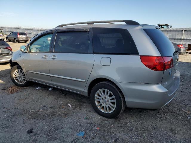 Photo 1 VIN: 5TDBK22CX8S010937 - TOYOTA SIENNA XLE 