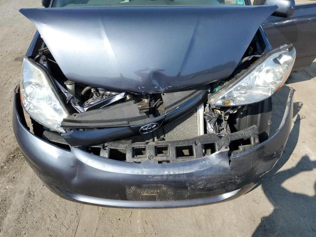 Photo 11 VIN: 5TDBK22CX8S018780 - TOYOTA SIENNA XLE 