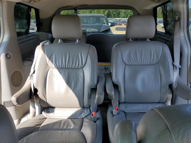 Photo 9 VIN: 5TDBK22CX8S018780 - TOYOTA SIENNA XLE 