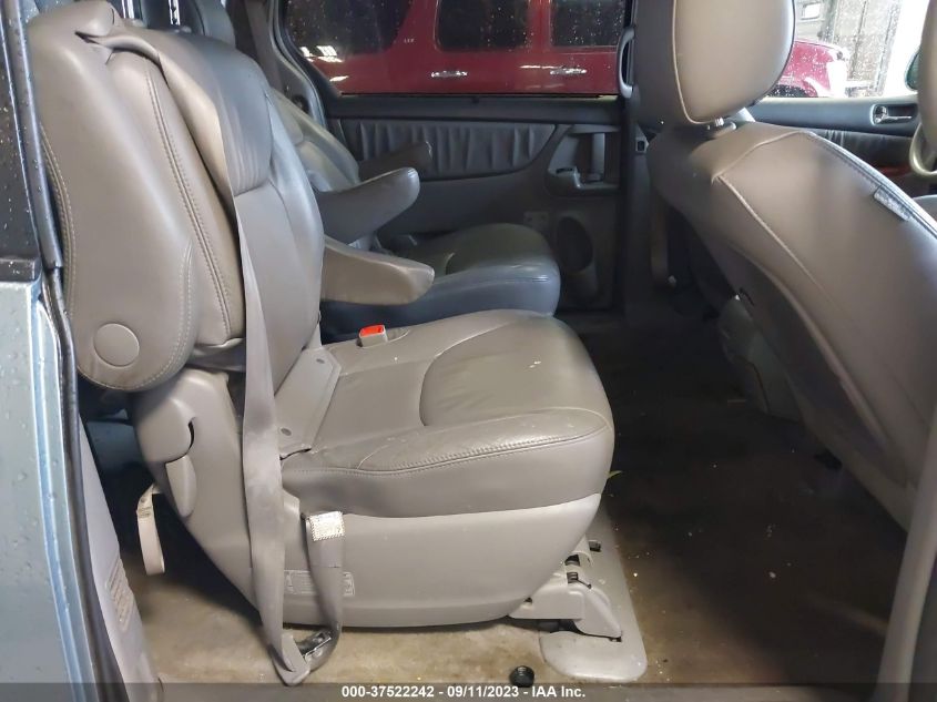 Photo 7 VIN: 5TDBK22CX9S025083 - TOYOTA SIENNA 