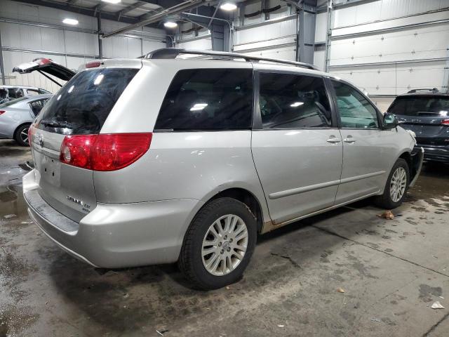 Photo 2 VIN: 5TDBK23C18S013935 - TOYOTA SIENNA LE 