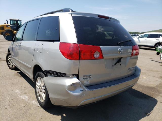 Photo 2 VIN: 5TDBK23C28S022014 - TOYOTA SIENNA LE 