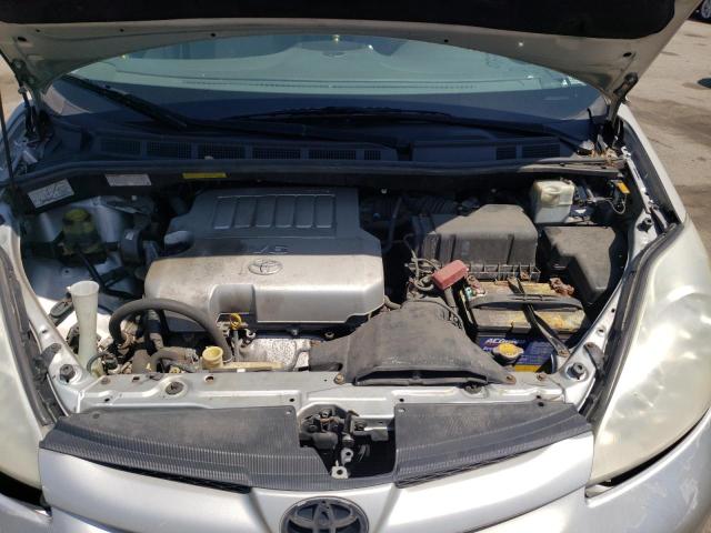 Photo 6 VIN: 5TDBK23C28S022014 - TOYOTA SIENNA LE 