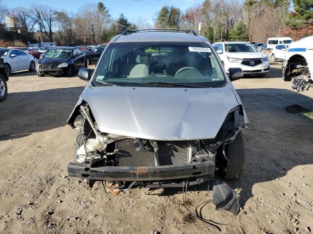 Photo 4 VIN: 5TDBK23C47S003253 - TOYOTA SIENNA LE 