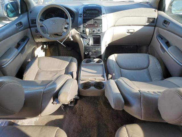 Photo 7 VIN: 5TDBK23C48S012200 - TOYOTA SIENNA LE 