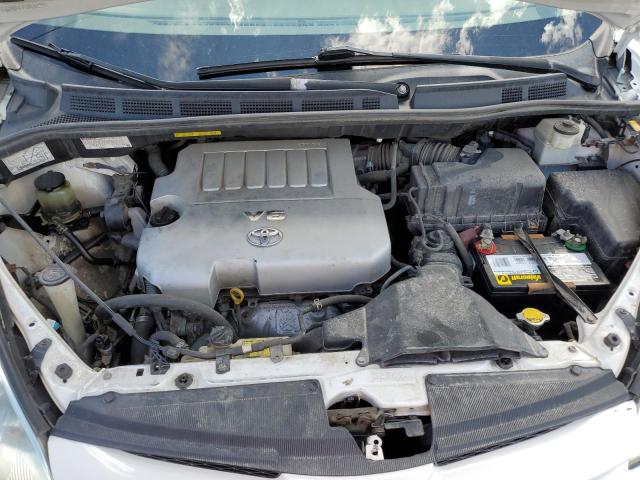 Photo 11 VIN: 5TDBK23C58S013534 - TOYOTA SIENNA LE 