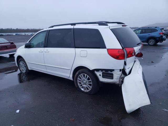 Photo 1 VIN: 5TDBK23C78S018329 - TOYOTA SIENNA LE 