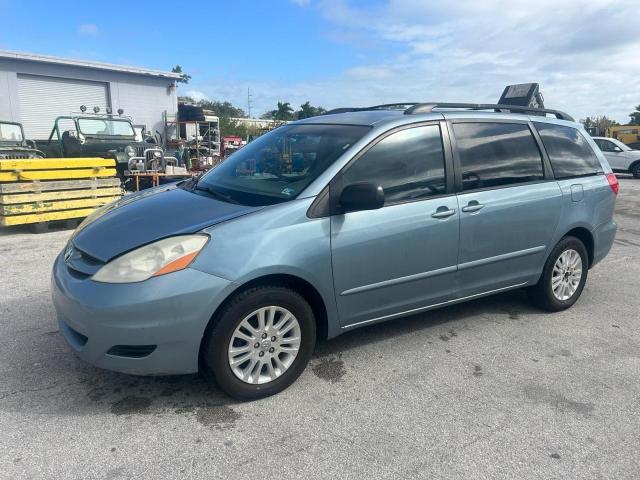 Photo 1 VIN: 5TDBK23C89S028157 - TOYOTA SIENNA LE 