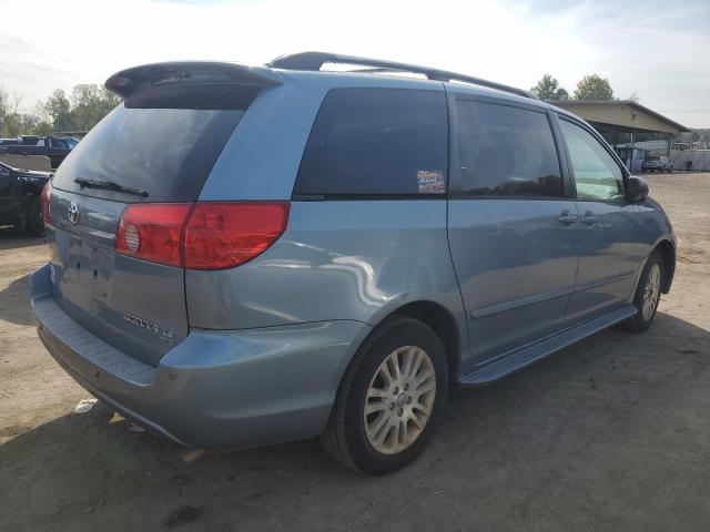 Photo 2 VIN: 5TDBK23C97S002793 - TOYOTA SIENNA 