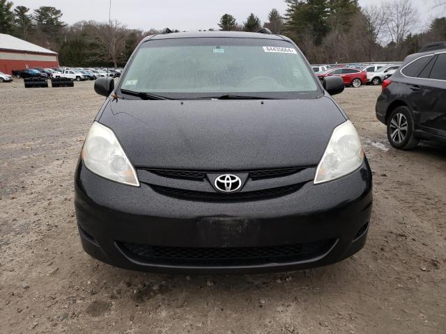 Photo 4 VIN: 5TDBK23C98S020891 - TOYOTA SIENNA LE 