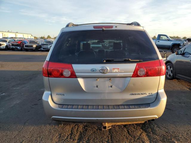 Photo 5 VIN: 5TDBK23CX7S008277 - TOYOTA SIENNA LE 