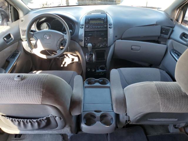 Photo 7 VIN: 5TDBK23CX8S012377 - TOYOTA SIENNA LE 