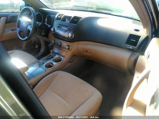 Photo 4 VIN: 5TDBK3EH0AS029080 - TOYOTA HIGHLANDER 