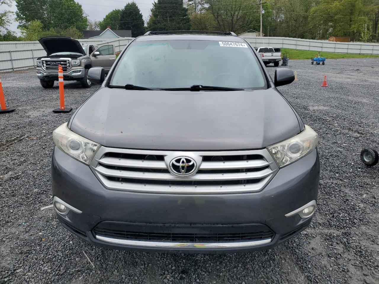 Photo 4 VIN: 5TDBK3EH0BS041828 - TOYOTA HIGHLANDER 