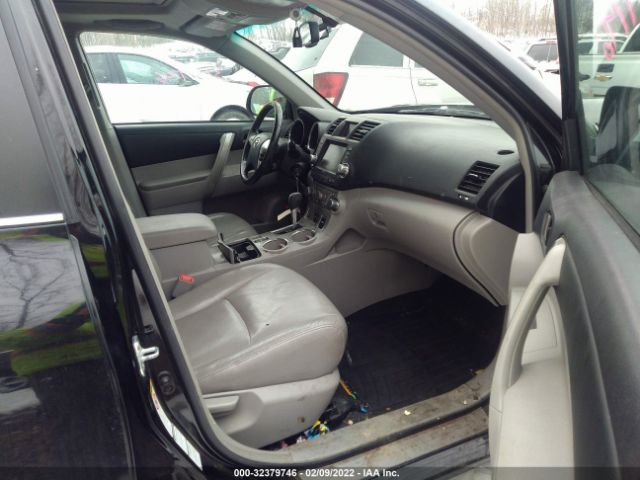 Photo 4 VIN: 5TDBK3EH0BS063439 - TOYOTA HIGHLANDER 