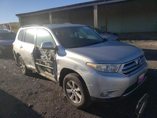 Photo 3 VIN: 5TDBK3EH0DS208837 - TOYOTA HIGHLANDER 