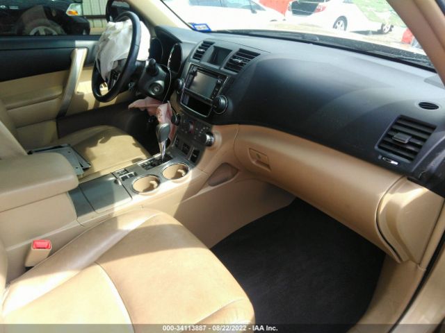 Photo 4 VIN: 5TDBK3EH0DS217702 - TOYOTA HIGHLANDER 