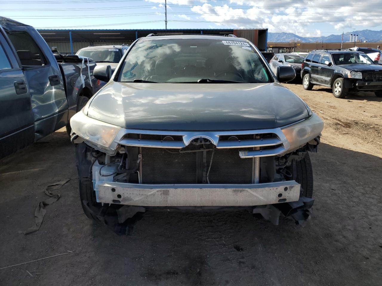 Photo 4 VIN: 5TDBK3EH0DS256113 - TOYOTA HIGHLANDER 