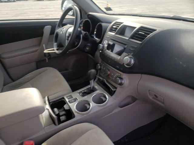 Photo 8 VIN: 5TDBK3EH1BS046083 - TOYOTA HIGHLANDER 