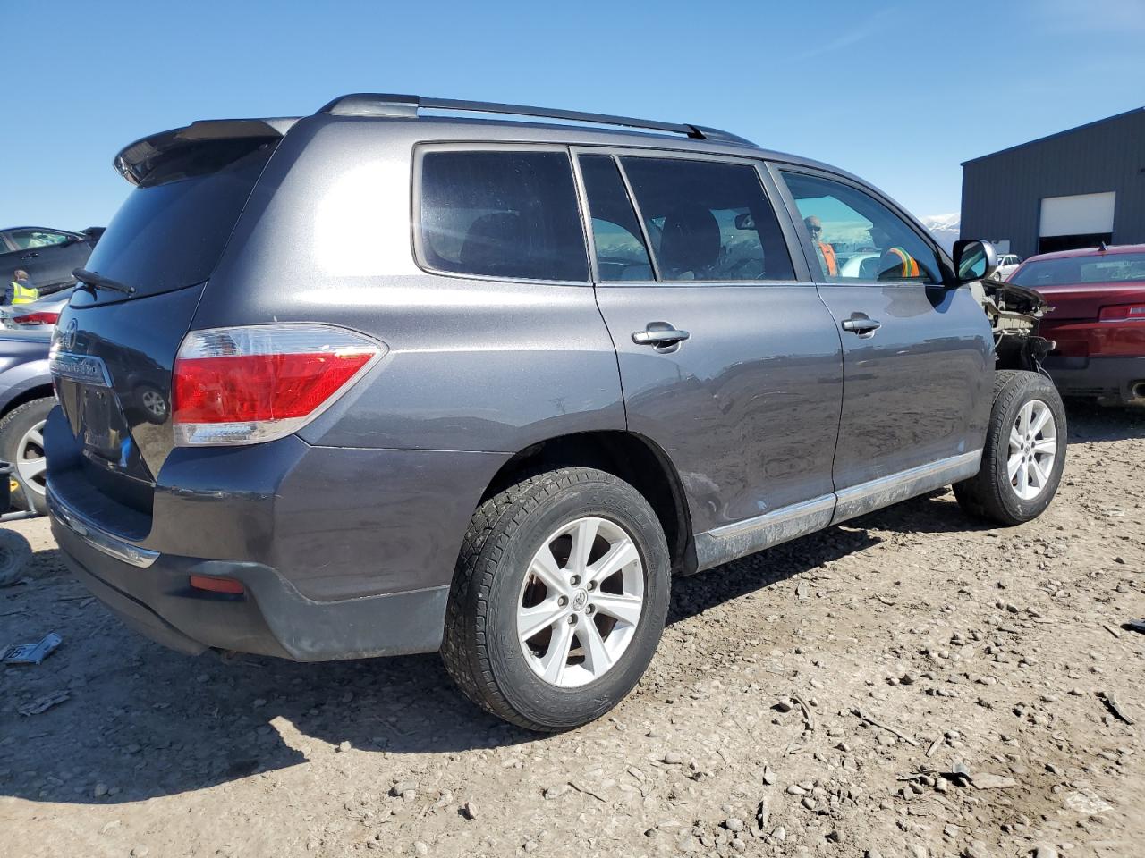 Photo 2 VIN: 5TDBK3EH1CS099867 - TOYOTA HIGHLANDER 