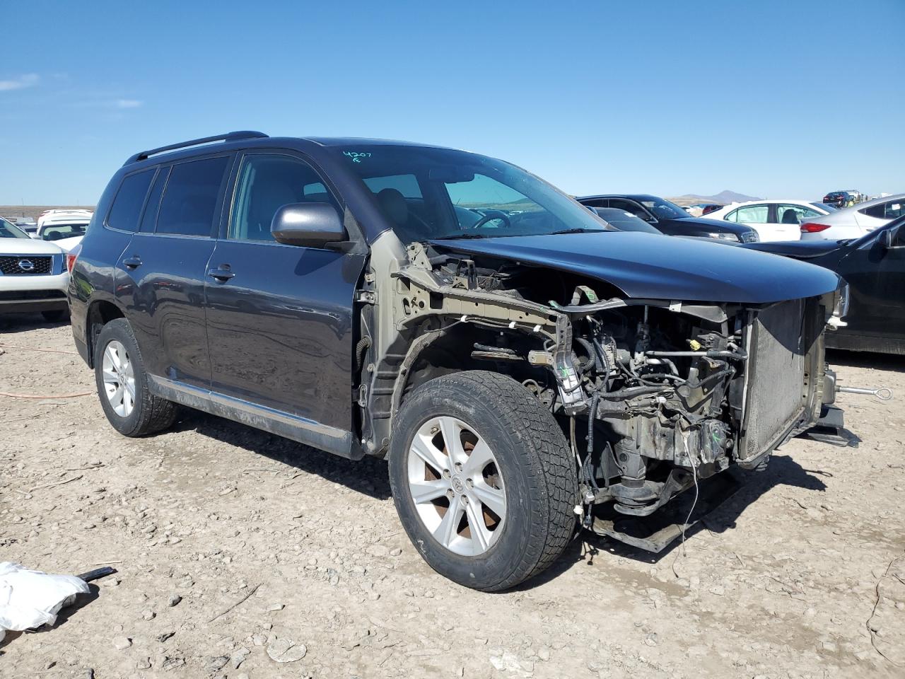 Photo 3 VIN: 5TDBK3EH1CS099867 - TOYOTA HIGHLANDER 