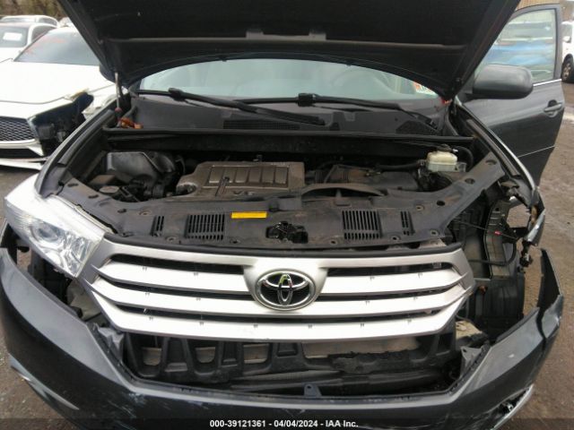 Photo 9 VIN: 5TDBK3EH1CS103822 - TOYOTA HIGHLANDER 