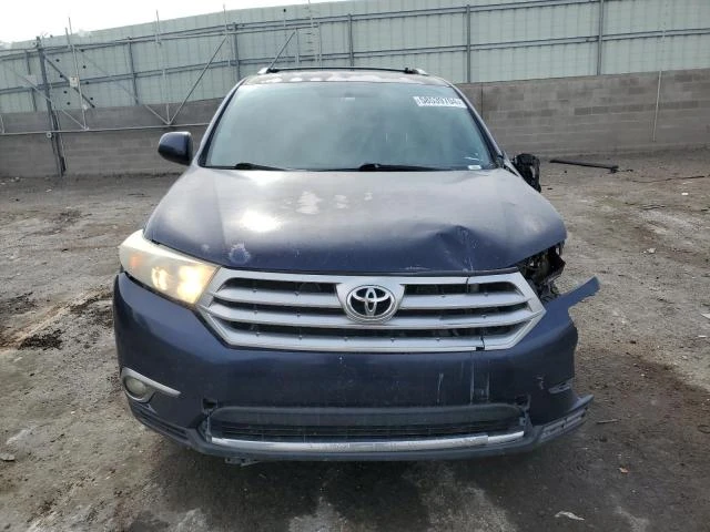 Photo 4 VIN: 5TDBK3EH1CS129787 - TOYOTA HIGHLANDER 