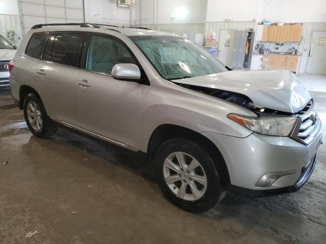 Photo 3 VIN: 5TDBK3EH1CS134164 - TOYOTA HIGHLANDER 