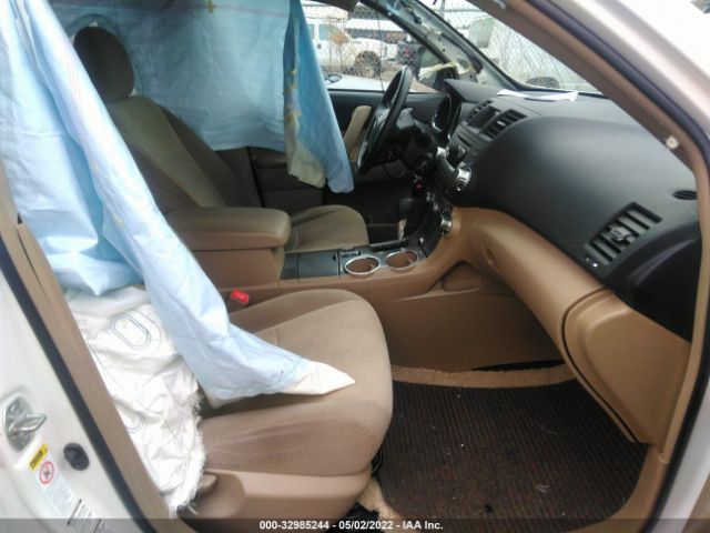 Photo 4 VIN: 5TDBK3EH1CS145245 - TOYOTA HIGHLANDER 