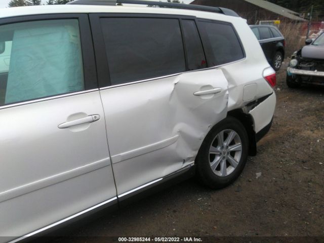 Photo 5 VIN: 5TDBK3EH1CS145245 - TOYOTA HIGHLANDER 