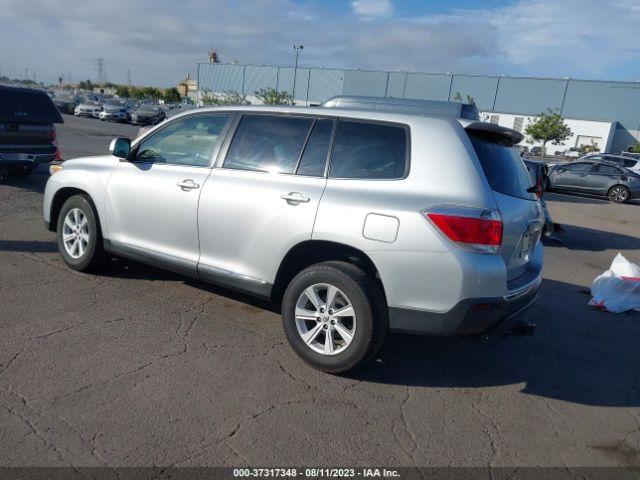 Photo 2 VIN: 5TDBK3EH2BS050160 - TOYOTA HIGHLANDER 