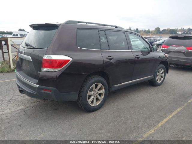 Photo 3 VIN: 5TDBK3EH2BS065502 - TOYOTA HIGHLANDER 