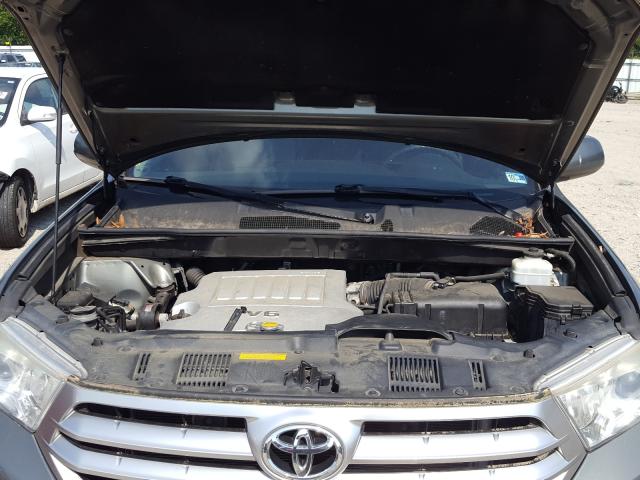 Photo 6 VIN: 5TDBK3EH2CS096279 - TOYOTA HIGHLANDER 