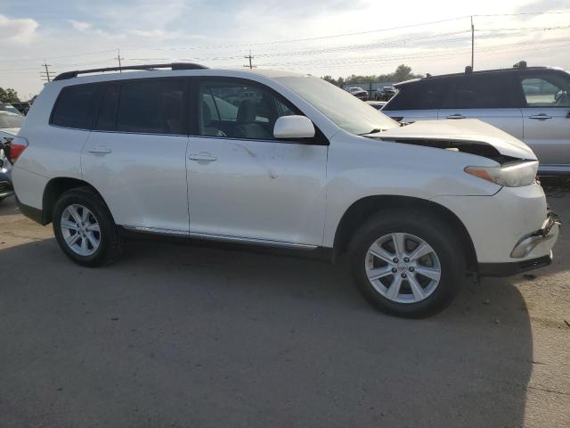 Photo 3 VIN: 5TDBK3EH2CS148817 - TOYOTA HIGHLANDER 